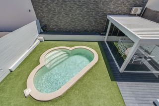 Casa adosada  Carrer del badabadoc. Casa adosada en venta con acabados luxury