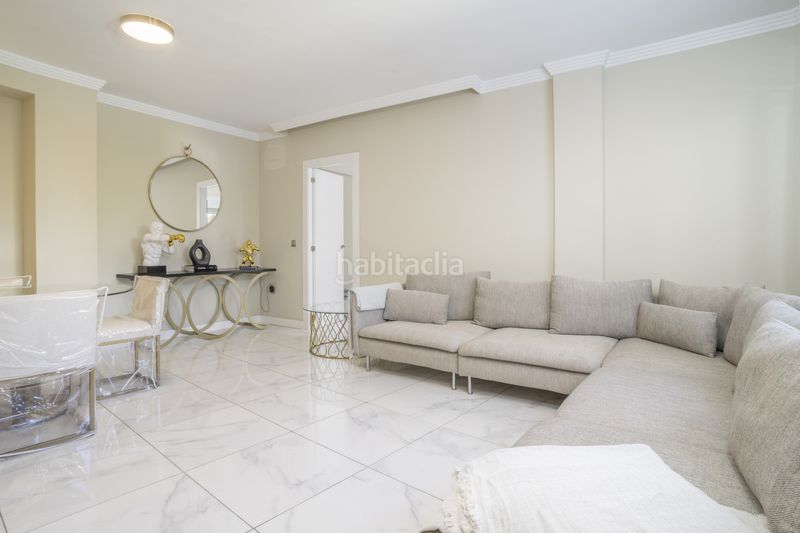 Foto 03ab62e1-6b81-481d-ba12-bd11c079cd38. Planta baixa amb piscina a Nueva Andalucía centro Marbella