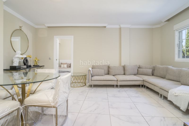 Foto 0aed8aab-d3c8-486e-955b-296e2ac8e03e. Planta baixa amb piscina a Nueva Andalucía centro Marbella