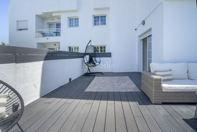 Foto e6632d39-fafb-41cc-b215-661a70b5a8a2. Planta baixa amb piscina a Nueva Andalucía centro Marbella