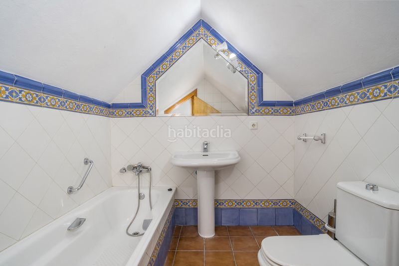 Foto 37975419-b93a-45f0-9ccd-6db10fa1f374. Casa pareada en San Pedro de Alcántara Pueblo Marbella