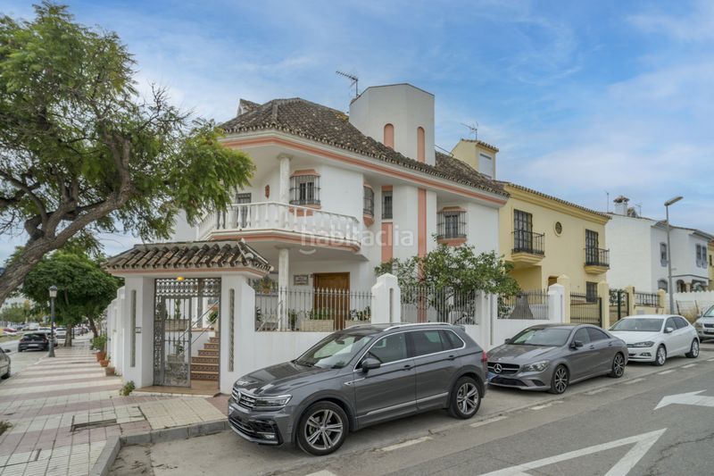Foto 3b545f5b-b7e0-4de5-ac97-8db338d33a99. Casa pareada en San Pedro de Alcántara Pueblo Marbella
