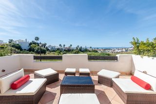 Semi detached house  Sup-s1 soto resinera 8. Adosado de 3 dormitorios con vistas al mar en venta o alquiler e