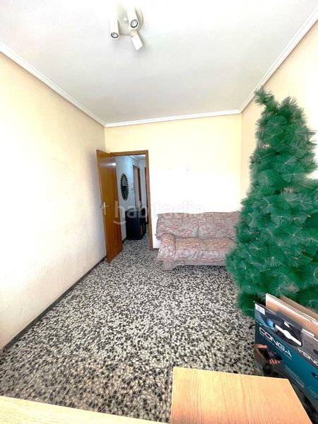 Foto 488ea6b2-9979-4001-9796-93240d06ce49. Pis a L´Illa Perduda Valencia