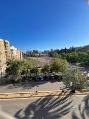 Pis  Carrer dels sants just i pastor. Piso en una zona de las mas buscadas