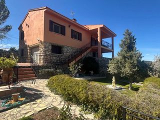 Chalet in Albalate de Zorita. Chalet independiente en nueva sierra