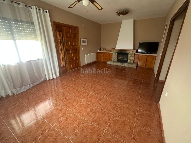 Foto 6eee9f7e-e167-4532-bd75-7eee895f172e. Chalet avec cheminée chauffage parking piscine dans Albalate de Zorita
