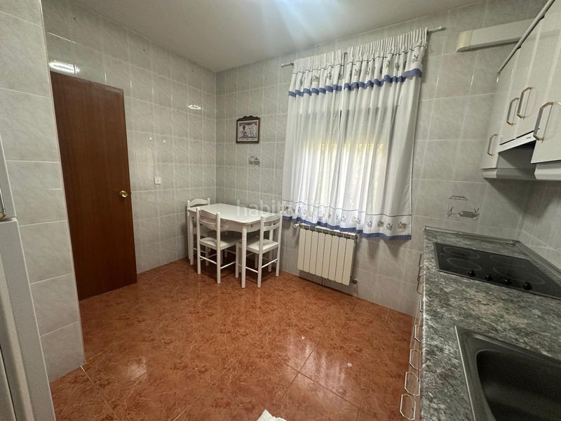 Foto 8b47f36c-309c-4c70-9c29-b79aa69aa3ba. Chalet avec cheminée chauffage parking piscine dans Albalate de Zorita