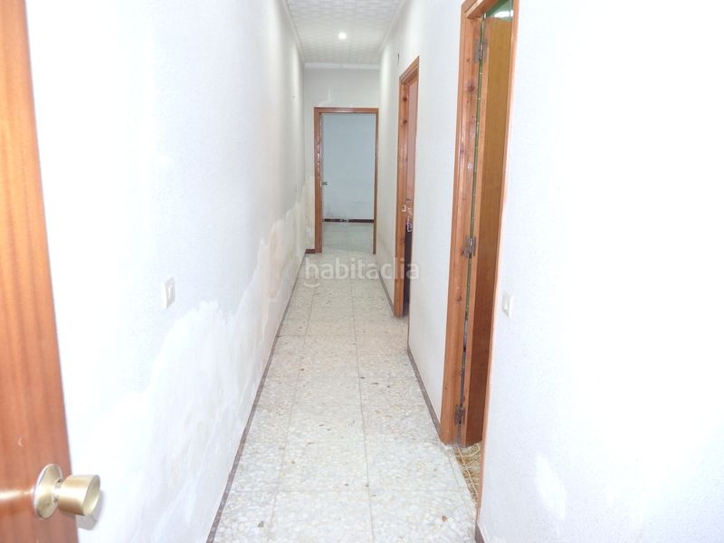 Foto 643d2a86-71b9-4675-af77-b7e24df5f59a. Pis amb aparcament a Consuegra