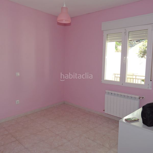 Foto 2812d1e0-4aa1-4c40-90e9-4bd642d0f9d2. Casa amb calefacció piscina a Méntrida