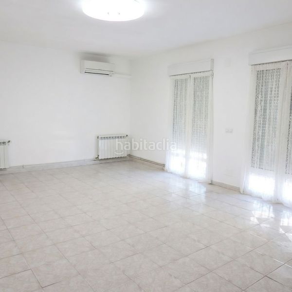 Foto e12c2ea0-d759-4d02-a12d-6e1aa3538794. Casa amb calefacció piscina a Méntrida