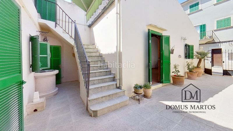 Foto ca2b3af2-ba89-444d-a552-1dee2a9ddf8e. Mas dans Petra