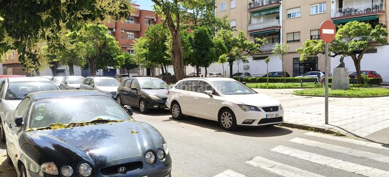 Foto 82caf986-227b-49c6-a483-54e25fd5fbe9. Local comercial en Pardaleras Badajoz