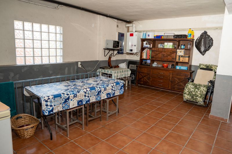 Foto 9b2a3cad-311d-4414-86fa-3e21ae825665. Xalet amb calefacció aparcament piscina a Lliçà d´Amunt