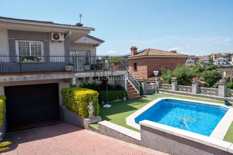 Foto bb2c9eb1-0a13-49a3-9f0a-3d2341632834. Xalet amb calefacció aparcament piscina a Lliçà d´Amunt