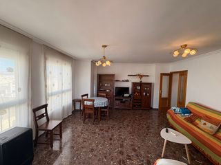 Pis  Carrer les germanies. Se vende piso en alcásser,valencia