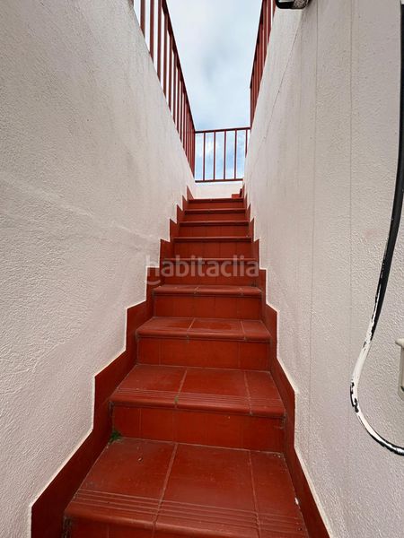 Foto 53dbce08-584a-4527-bf36-48afafae4251. Edifici a Antiga Moreira Sagunt