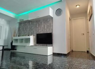 Affitto Appartamento in Carrer metge gabriel flors 9. Se alquila piso sagunto, valencia.