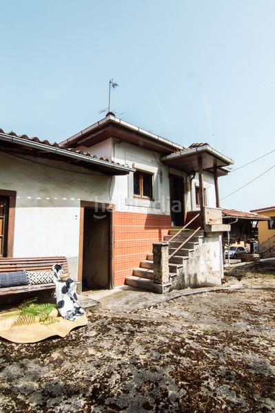 Foto 4289e568-a786-49c7-9494-f4a581c5f675. Casa a Salas