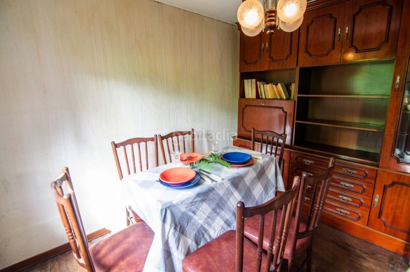Foto a6bb4ec4-6c18-4c88-9edf-c8e6437e3495. Casa a Salas