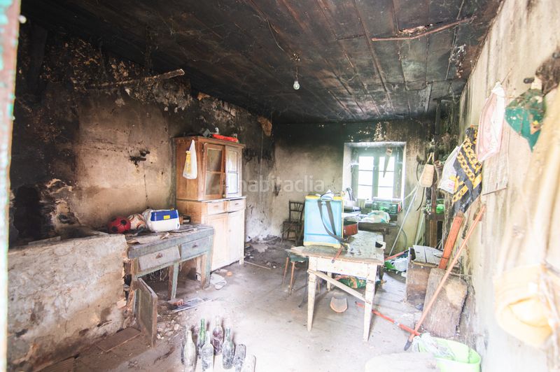 Foto c57e8f3a-a6b6-4dc1-99a1-8726a13919d9. Casa a Salas