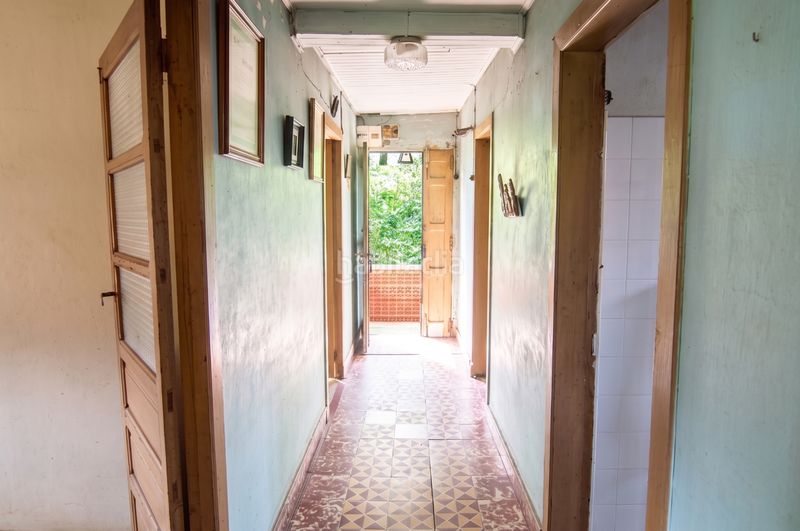 Foto df3fd90a-aca9-4667-b3bf-138382d1e6dd. Casa a Salas