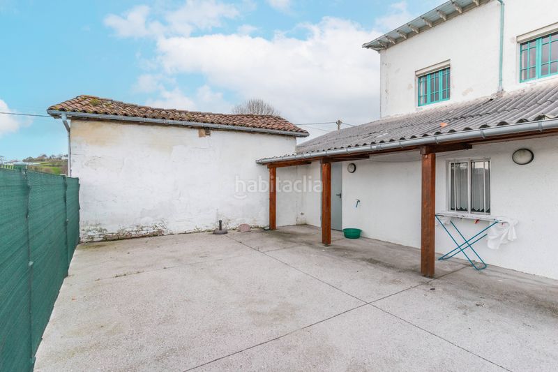 Foto 89b6c611-6024-4ae2-be80-4c9f6e5d3a74. Casa aparellada a Salas - cl el cruce 25 a Salas