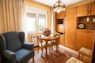 Pis  Oviedo - albeniz. Piso en venta en el milan, oviedo