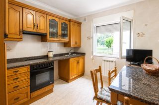 Pis  Oviedo - albeniz. Piso en venta en el milan, oviedo