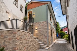 Towny house in Cocañin - cs casanueva 9. Casa pareada de 120 m para rehabilitar en cocañín