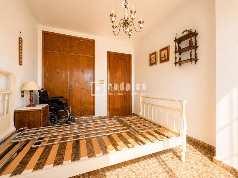 Foto 3707bb03-a989-4b82-9be7-751780dc932e. Piso en El Carmen Murcia