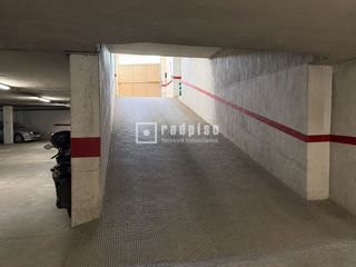 Autoparkplatz  Del pintor gómez cano