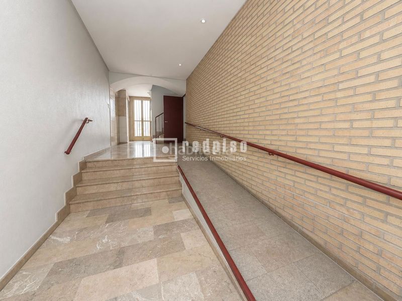 Foto a280598d-85a7-4678-aaa9-6ca27686af5e. Pis amb aparcament a Santiago el Mayor Murcia