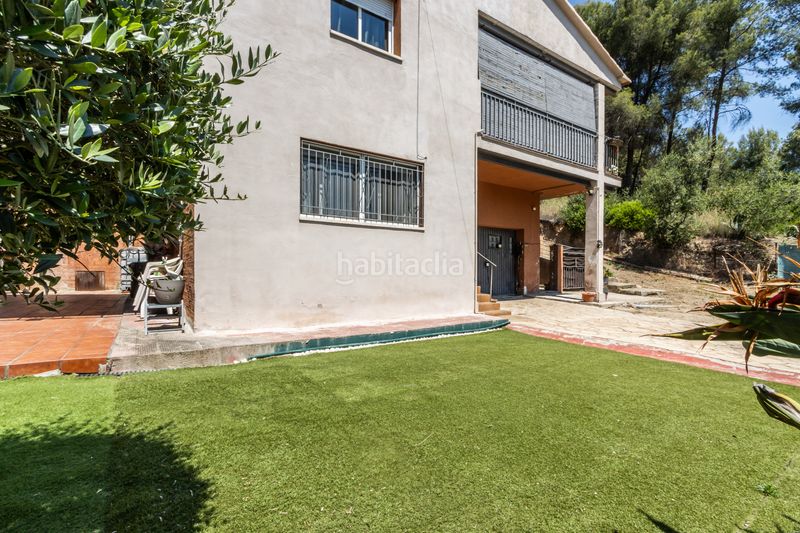 Foto b96774c2-4e64-4fae-bf75-8a315293709d. Casa amb calefacció aparcament a Viladecavalls