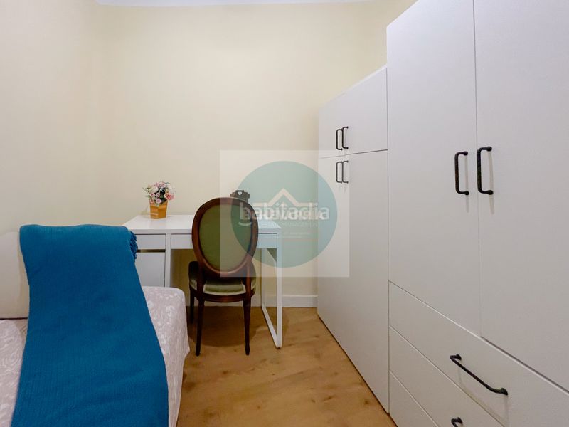 Foto 3b7c550d-0fc1-4229-8fdd-76db5bfae268. Alquiler ático en calle de luisa fernanda 20 atico con 2 dormitorios y amueblado en Madrid