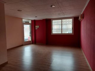 Local Comercial a Garres y Lages