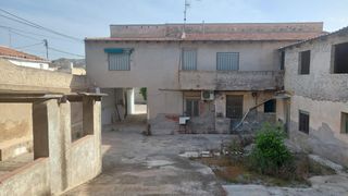 Casa a El Esparragal. Casa de pueblo en el esparragal
