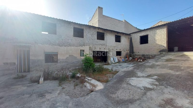 Foto 5eabf6ce-f893-4129-ba4b-36373041ba2c. Casa amb aparcament a El Esparragal Murcia