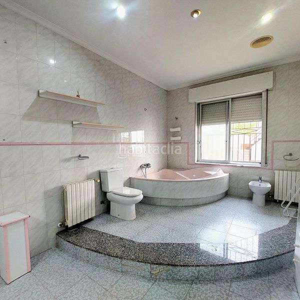 Foto 29cf52c1-a43e-4350-a2d9-85739e38e6eb. Casa amb aparcament a Beniaján Murcia