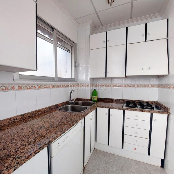 Foto 776ad170-3fbe-4275-bfe1-12cc83fa1e21. Casa amb aparcament a Beniaján Murcia