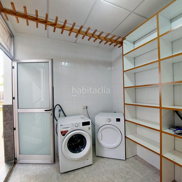 Foto 8bf87408-ba8a-45d0-8cc2-f8dcdfd70822. Casa amb aparcament a Beniaján Murcia