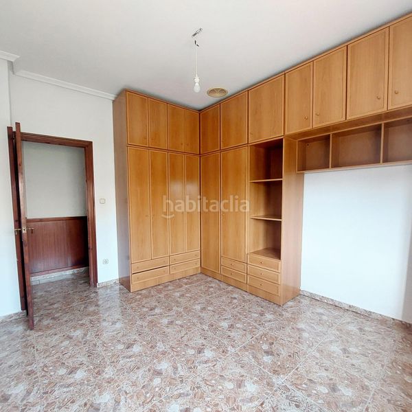 Foto a33b3fb3-c1f3-4da4-9e51-a6158437729d. Casa amb aparcament a Beniaján Murcia
