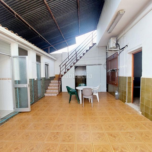 Foto aceafde5-b3db-4cb0-a0e3-752e8fb6c743. Casa amb aparcament a Beniaján Murcia