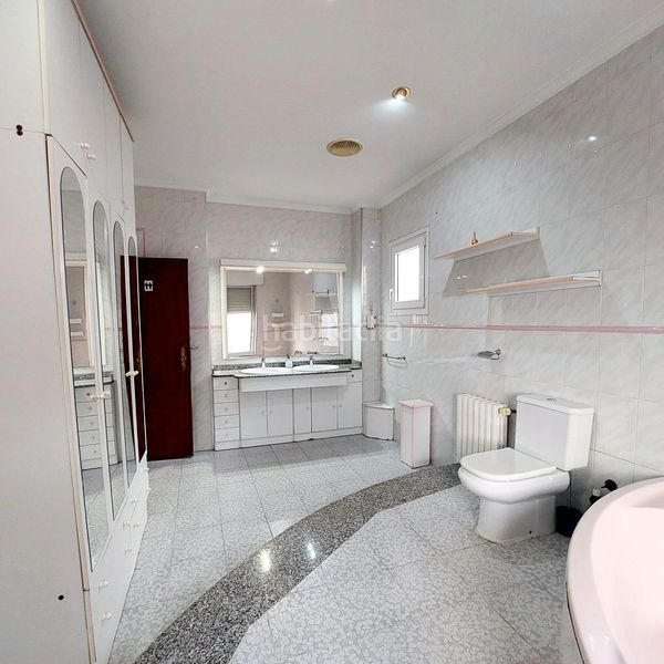Foto b6e43922-c1e7-4a6f-99fb-0e354aec720b. Casa amb aparcament a Beniaján Murcia
