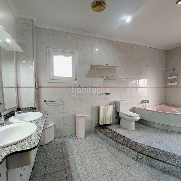 Foto e1b3afa5-9c6b-4562-a05b-0fa6cb9dc75d. Casa amb aparcament a Beniaján Murcia
