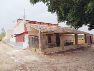 Casa in Sangonera la Seca. Casa unifamiliar de campo en venta en sangonera la seca con 650