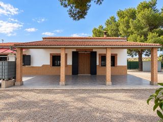 Country house in Alguazas. Finca rústica en alguazas con vivienda y amplio terreno rodeado