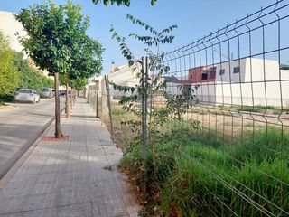Terreny residencial  Calle calle párroco antonio garcía valverde. Parcela en urbanización nuevo beniajan