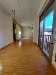 Büro in Beniaján. Se vende o alquila local de oficinas y despachos en beniajan