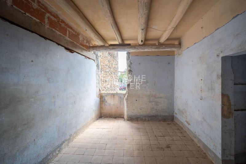Foto 58b4f921-d263-43da-97f1-7c9877ada9c3. Casa  de 1124 m2 con vistas en venta en Juià